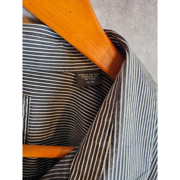 Armani Xchange Men's Slim Fit Snap Button L/S Dress Shirt. Gray. Size XL - Picture 7 of 7